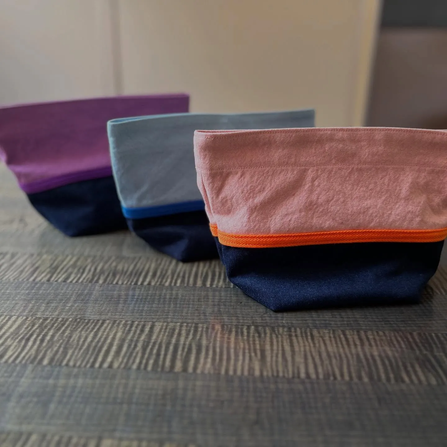 今年のクリアはカラフルに