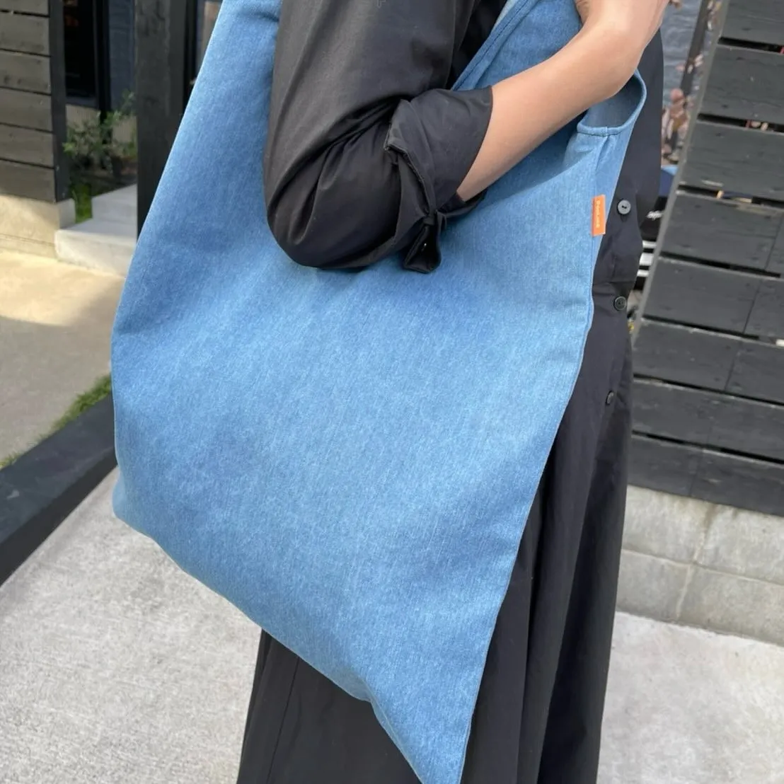 「エコバッグ」海をこえて