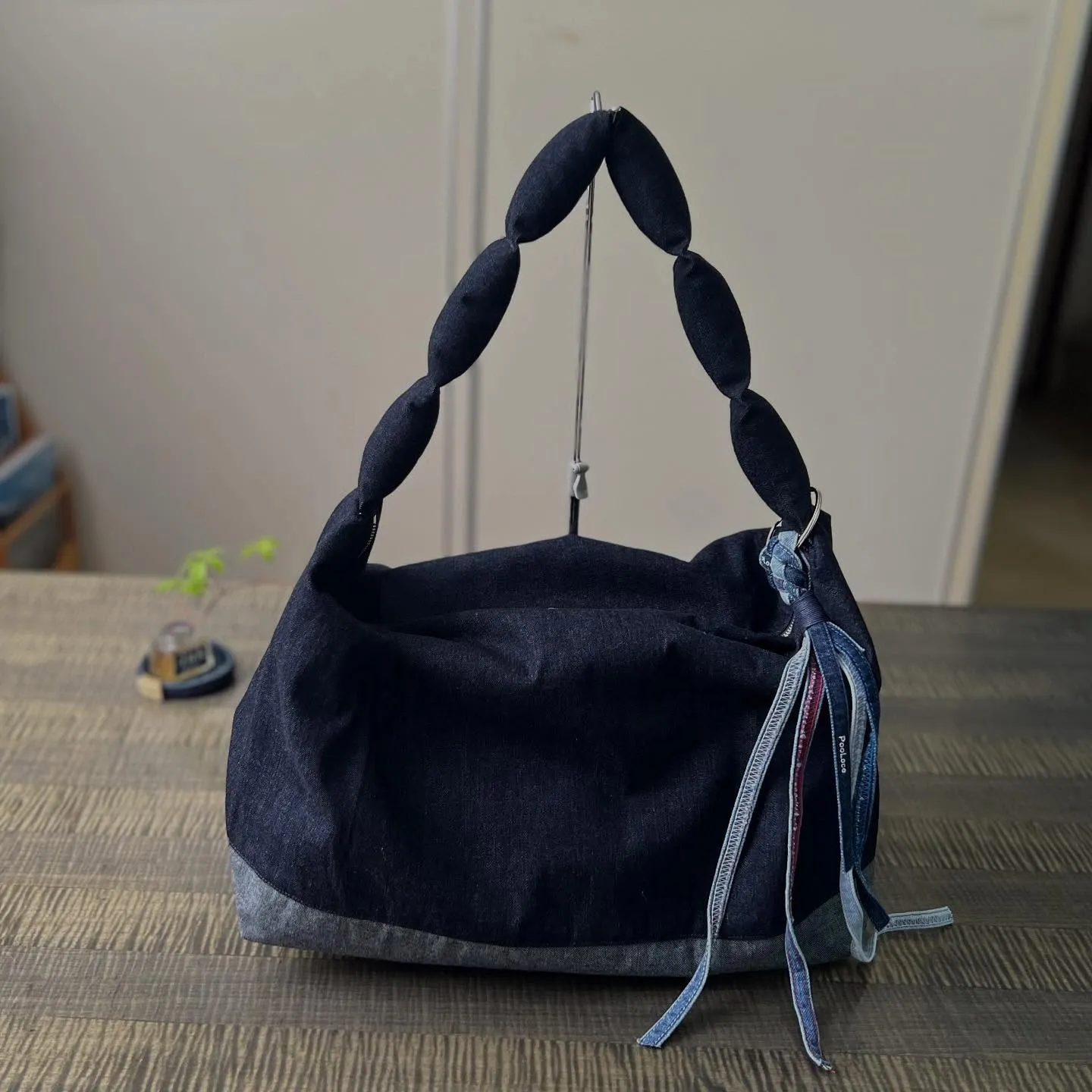 2つのデニムバッグ