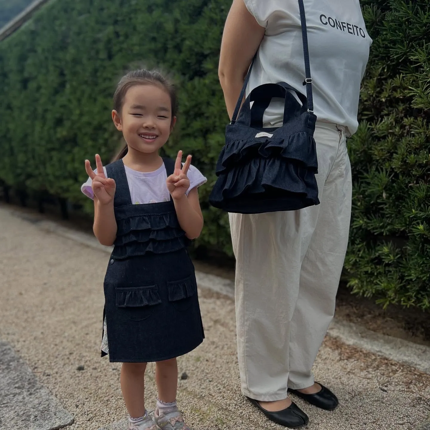 2つのデニムバッグ